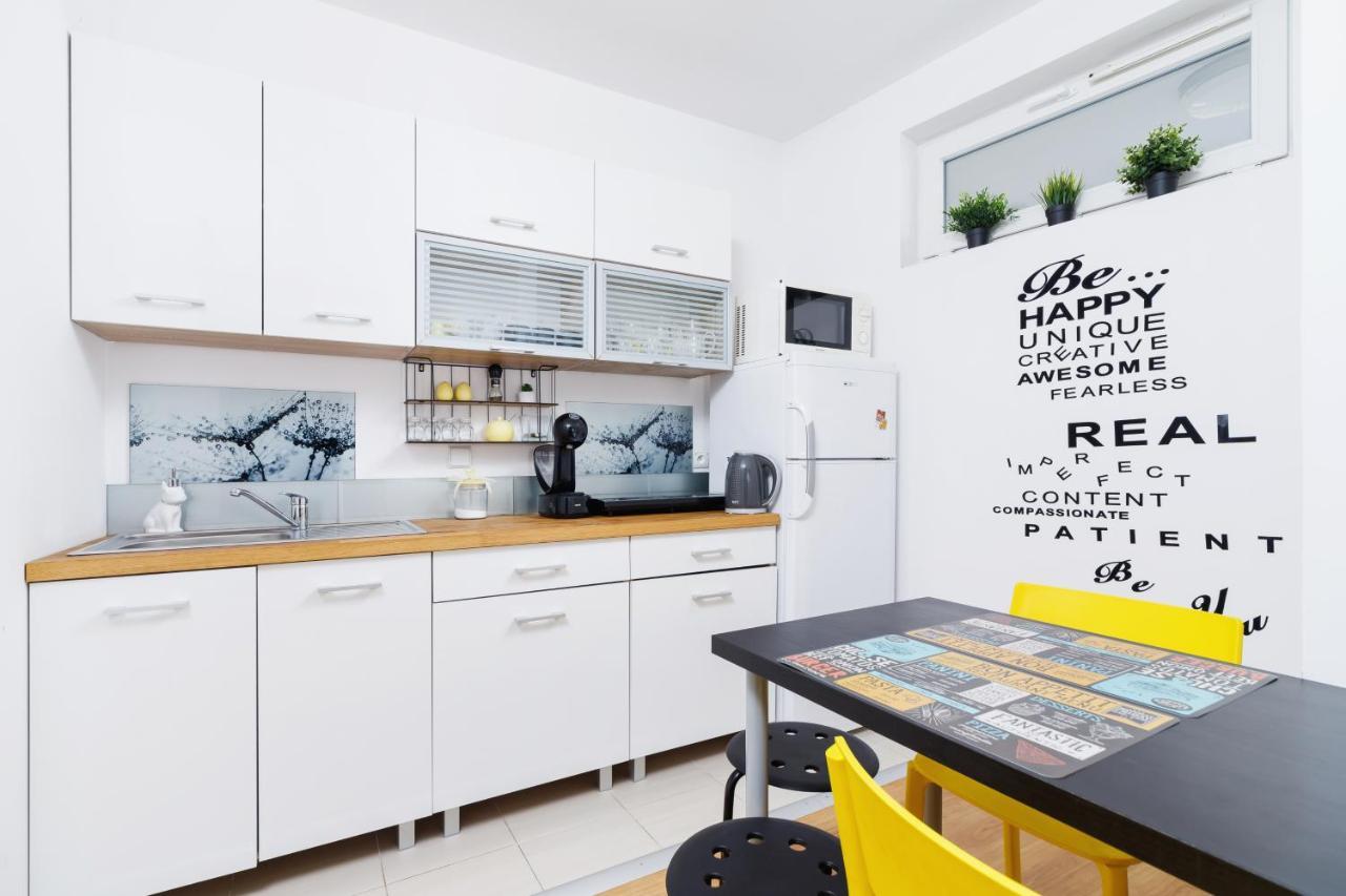 Studio Prądnik Biały Kraków by Renters Cracóvia Exterior foto